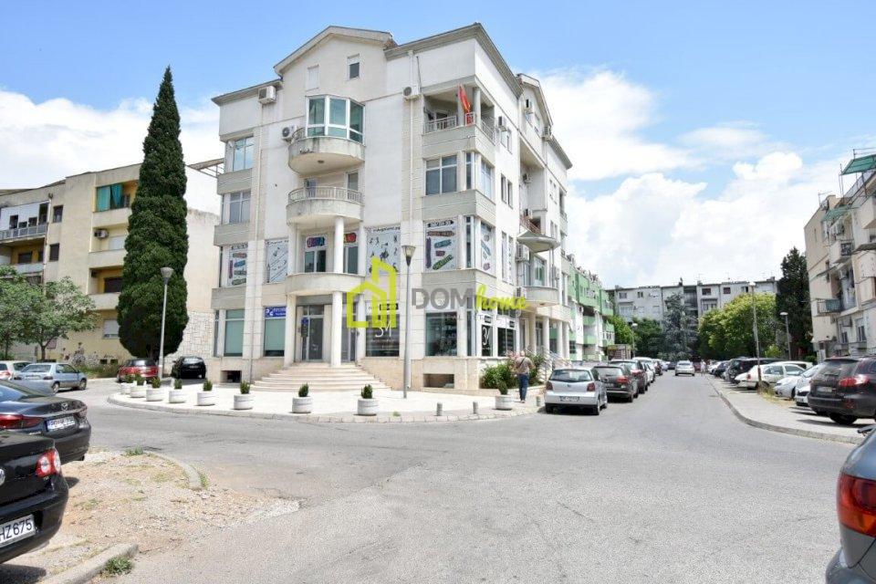 Poslovni prostor 110m2, Preko Morače